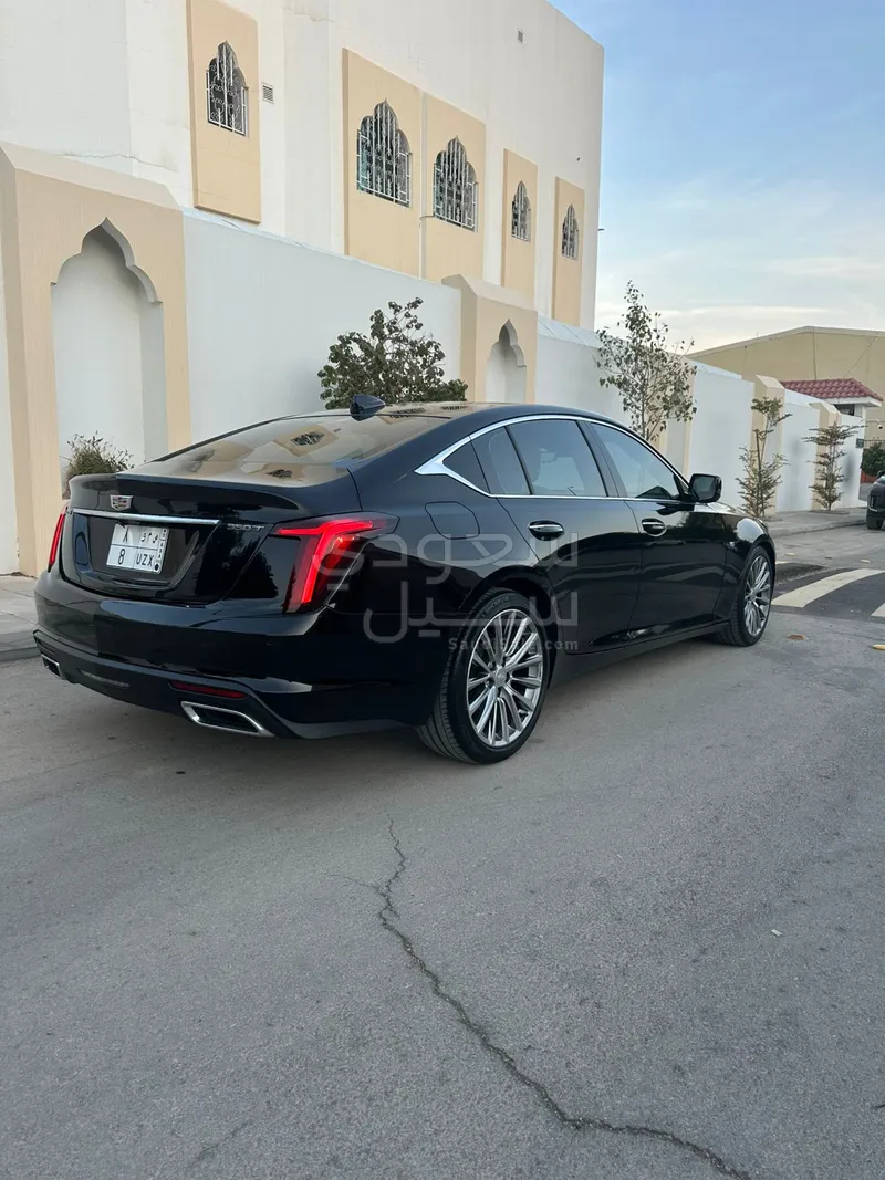 2020 كاديلاك سي تي 5