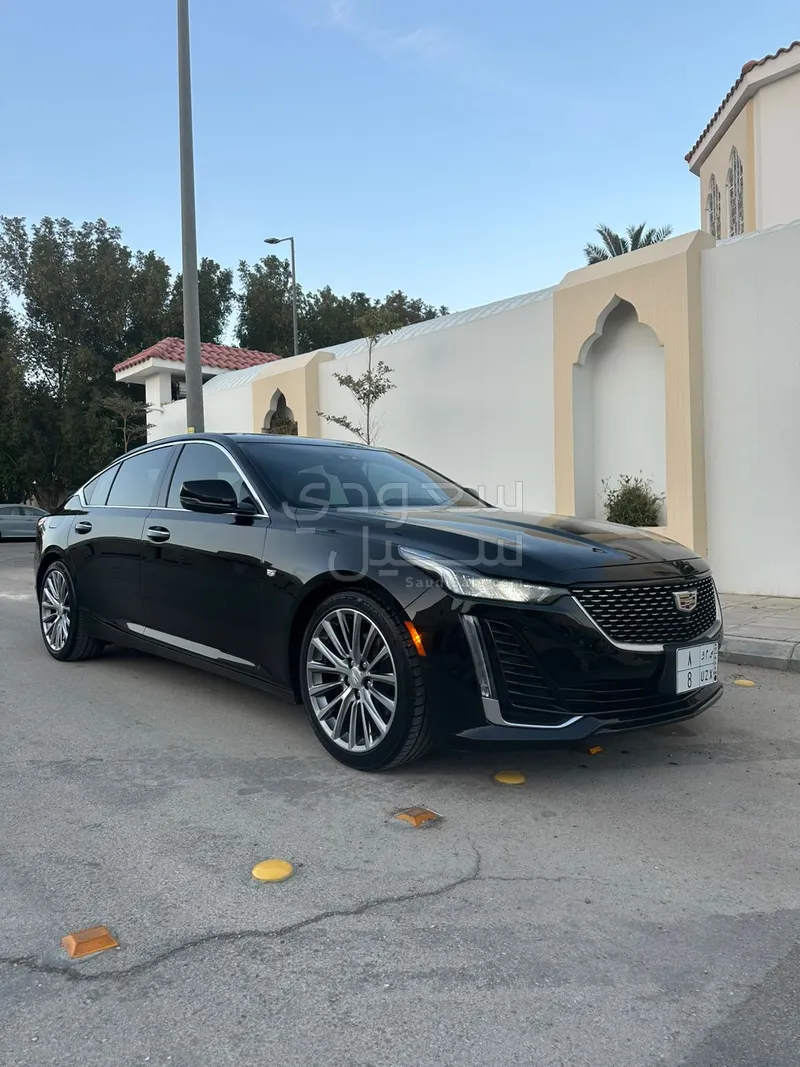 2020 كاديلاك سي تي 5