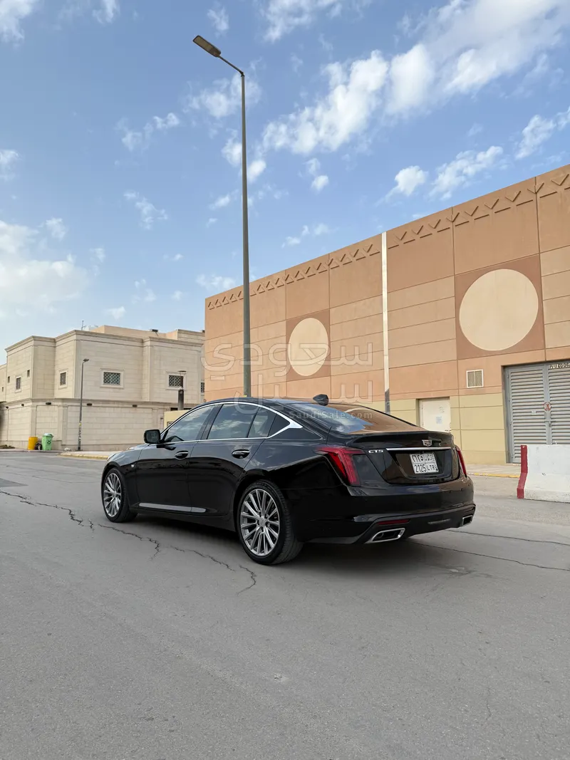 2020 كاديلاك سي تي 5