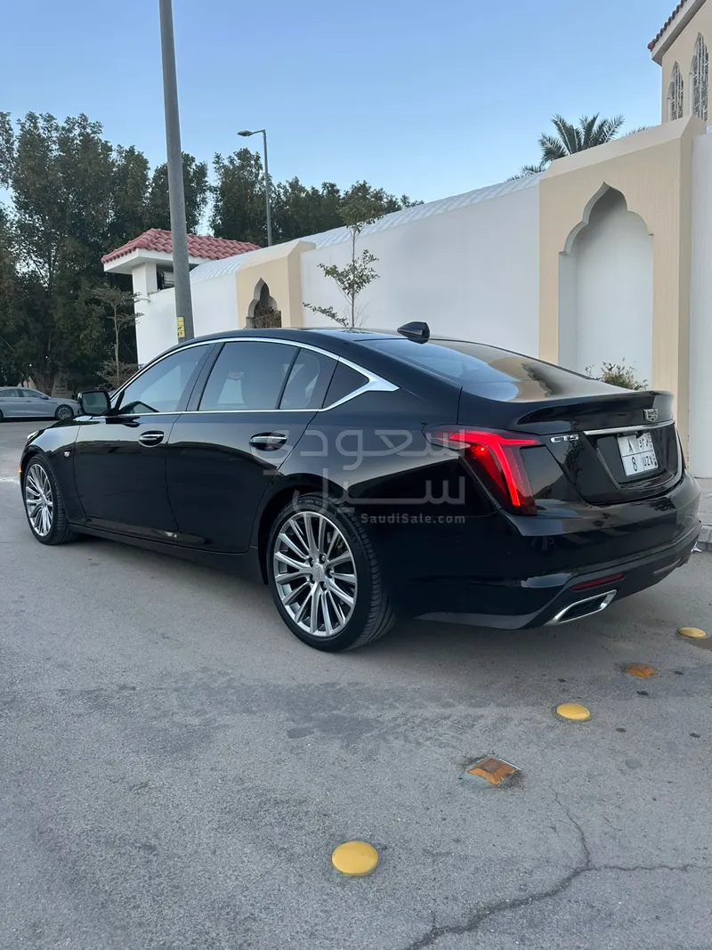 2020 كاديلاك سي تي 5