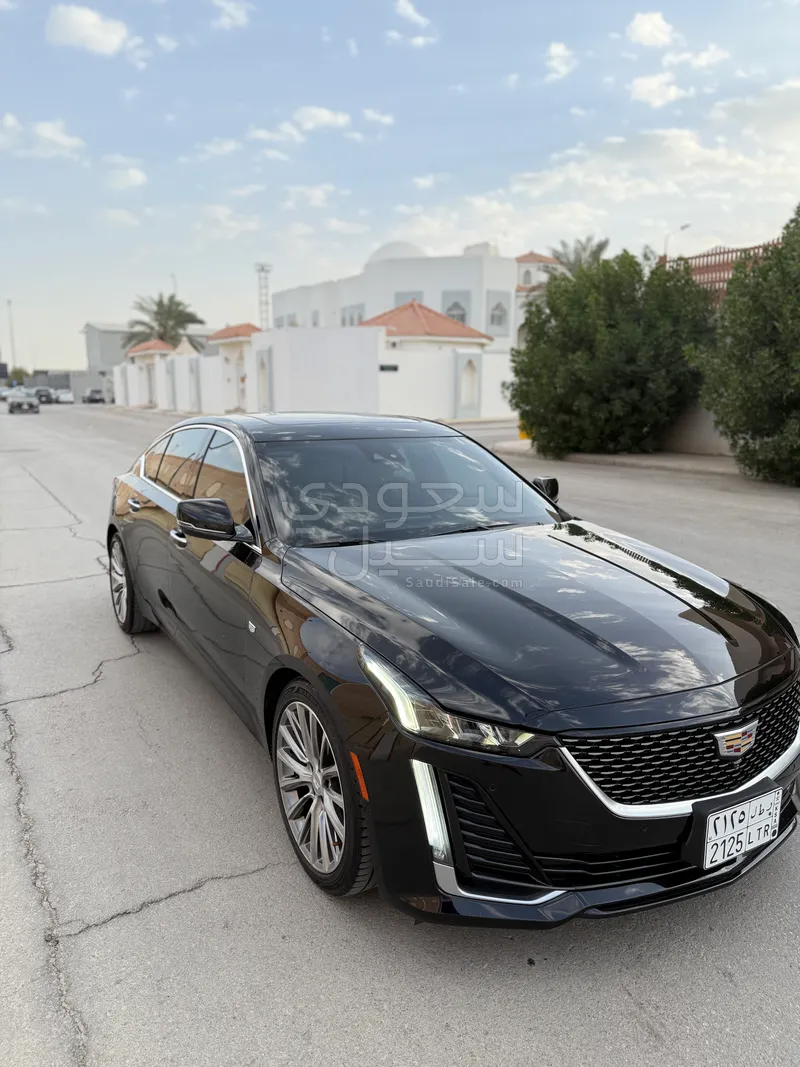 2020 كاديلاك سي تي 5
