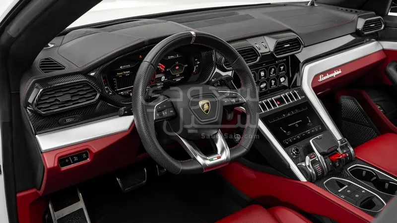 2021 لمبرجيني اوروس