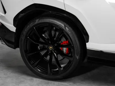 2021 لمبرجيني اوروس