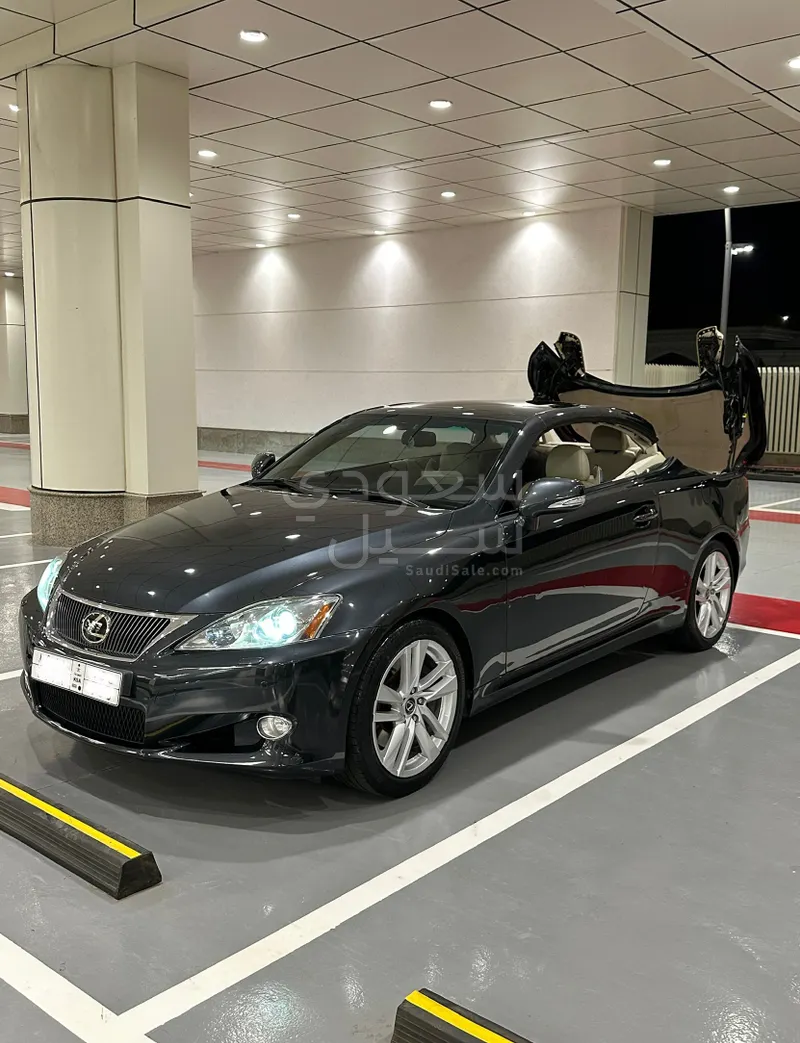 2010 لكزس آي إس 300 سي