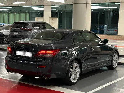 2010 لكزس آي إس 300 سي