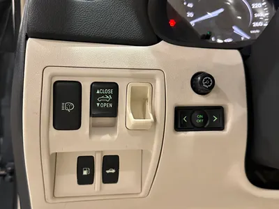 2010 لكزس آي إس 300 سي