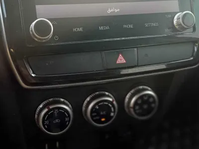 2021 متسوبيشي اي اس اكس