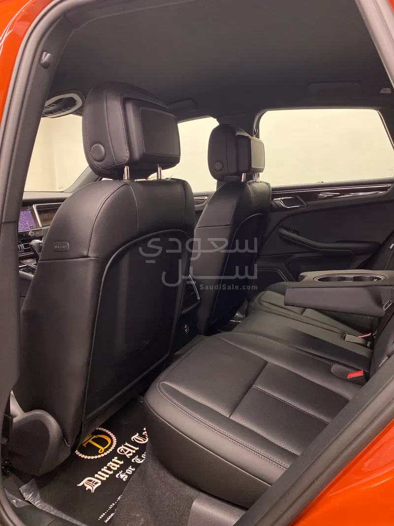 2024 بورش ماكان