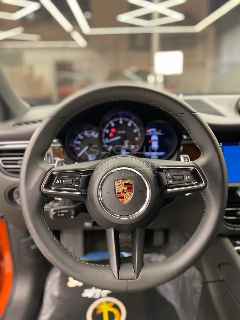 2024 بورش ماكان