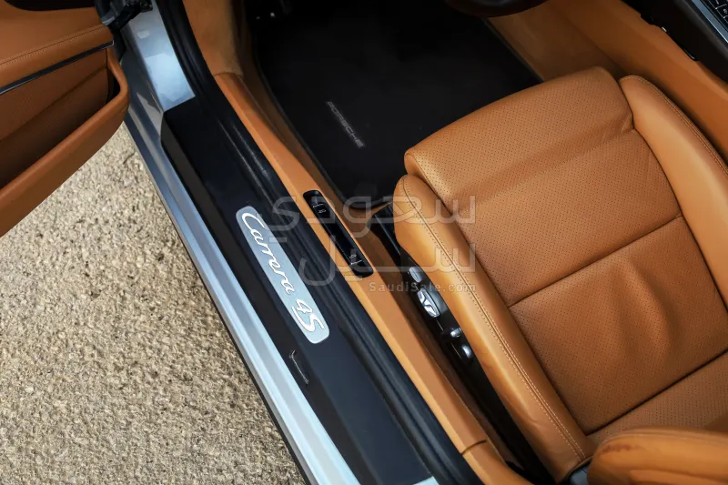 2014 بورش 911 كاريرا 4 اس