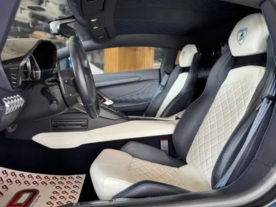 2015 لمبرجيني افنتادور ال بي-700-4