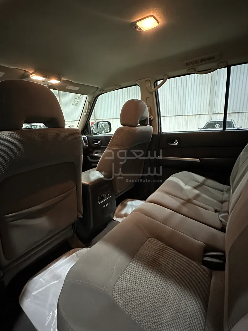 2020 نيسان باترول سفاري