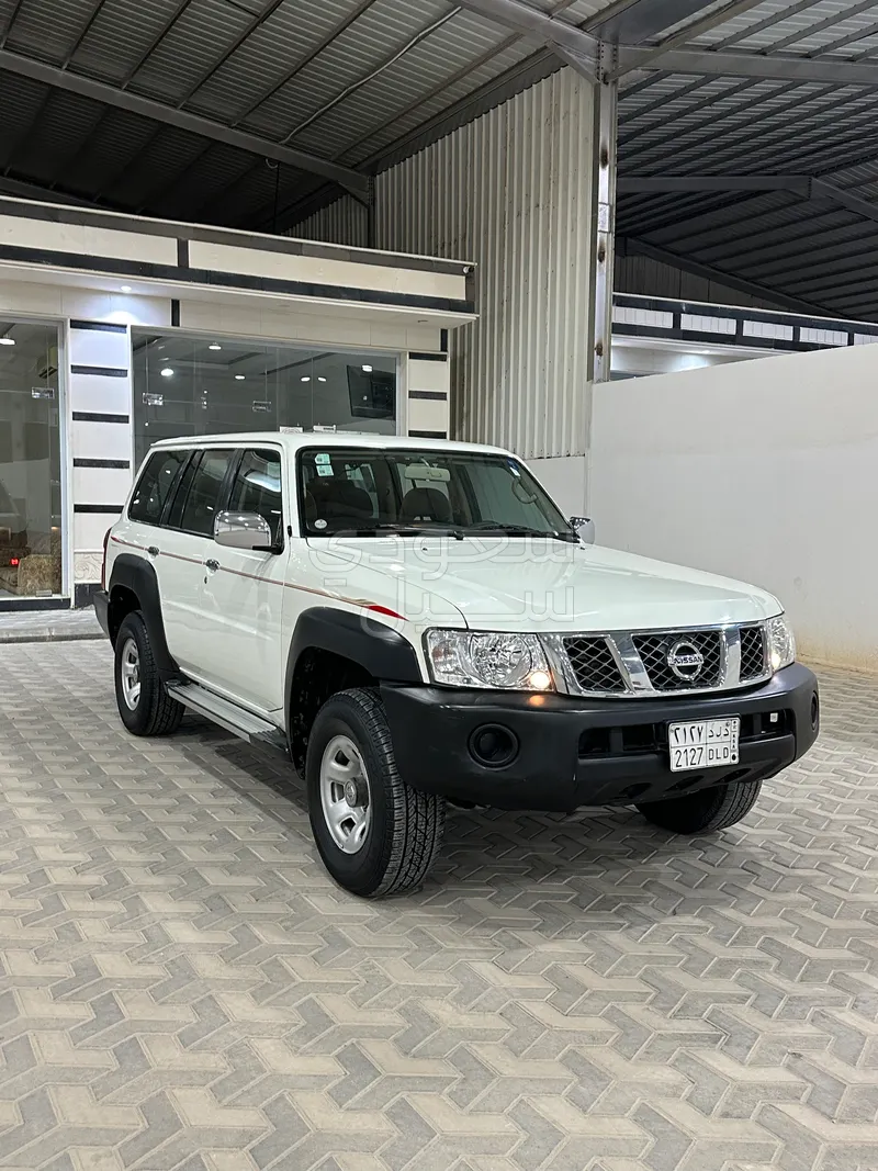 2020 نيسان باترول سفاري