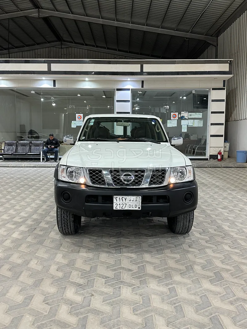 2020 نيسان باترول سفاري