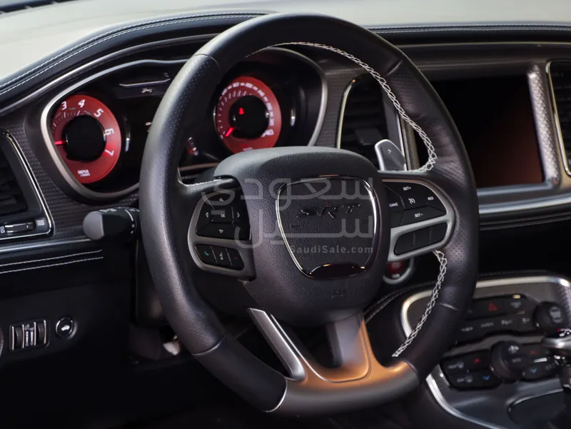 2022 دودج تشالنجر هيلكات رد اي