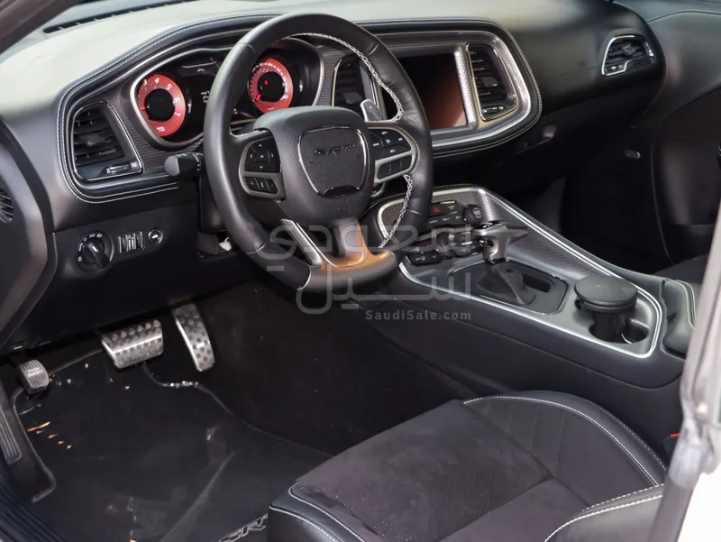 2022 دودج تشالنجر هيلكات رد اي