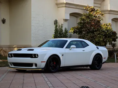 2022 دودج تشالنجر هيلكات رد اي