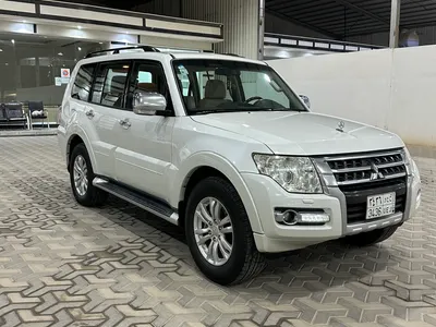 2015 متسوبيشي باجيرو