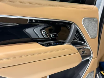 2023 لاند روفر رينج روفر اوتوبيوغرافي