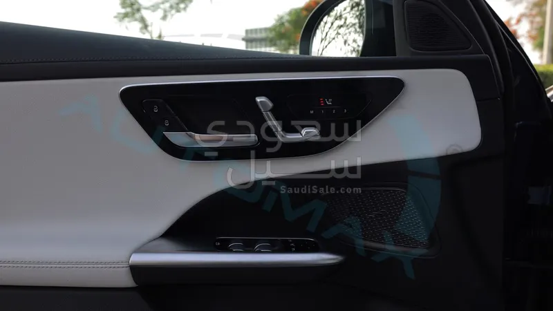 2026 مرسيدس - بنز سي 200 أي إم جي