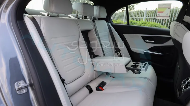 2026 مرسيدس - بنز سي 200 أي إم جي