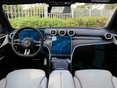 2026 مرسيدس - بنز سي 200 أي إم جي