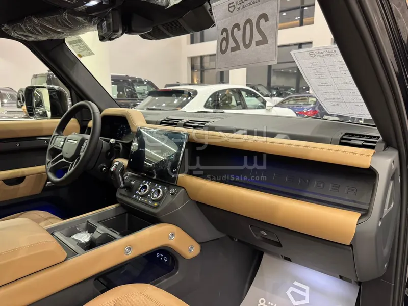 2026 لاند روفر ديفيندر اكس داينمك