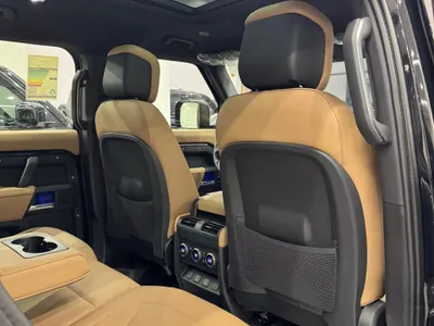 2026 لاند روفر ديفيندر اكس داينمك