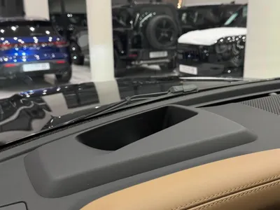 2026 لاند روفر ديفيندر اكس داينمك