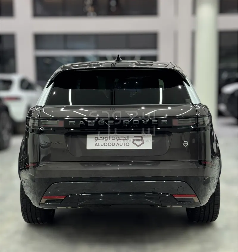 2025 لاند روفر رينج روفر فيلار اتش اس اي