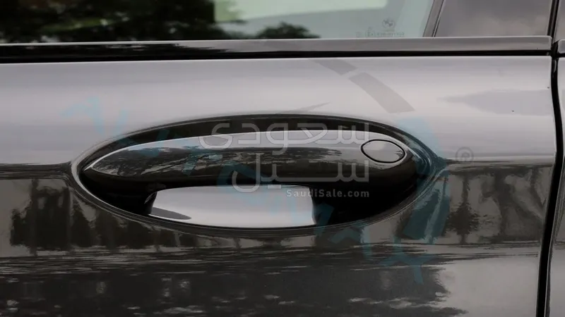 2025 بي ام دبليو الفئة اكس 4 ام كت