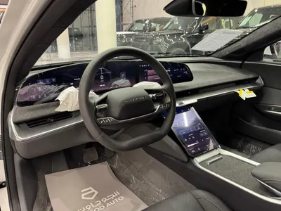 2024 لوسيد اير بيور