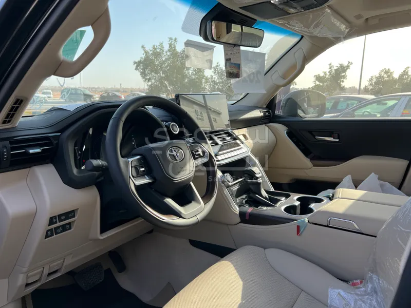 2026 تويوتا لاند كروزر جي اكس ار