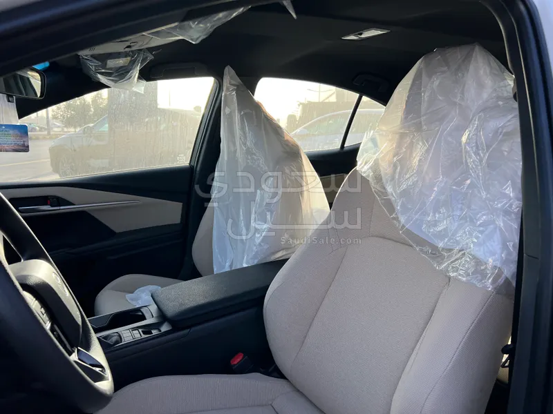 2025 تويوتا كامري