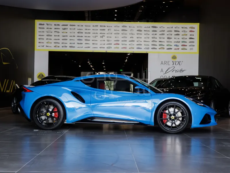 2025 لوتس اميرا فرست ادشن