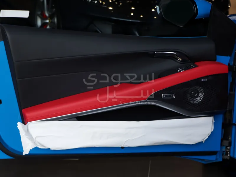 2025 لوتس اميرا فرست ادشن