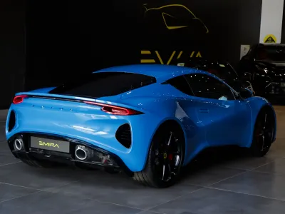 2025 لوتس اميرا فرست ادشن