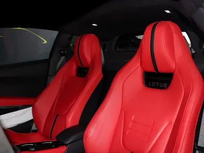 2025 لوتس اميرا فرست ادشن