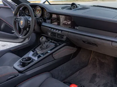 2024 بورش 911 جي تي 3