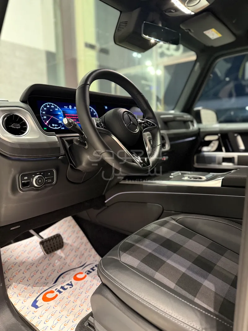 2025 Mercedes-Benz G 550