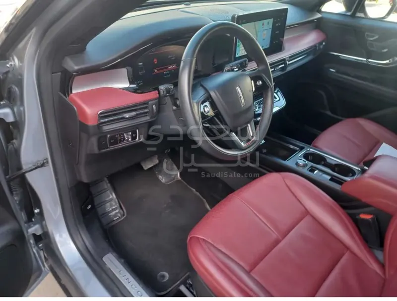 2024 Lincoln corsair standard