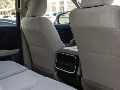 2023 تويوتا لاند كروزر جي اكس ار