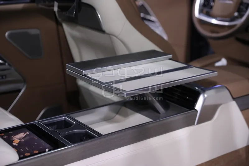 2025 Land Rover Range Rover SV Autobiography