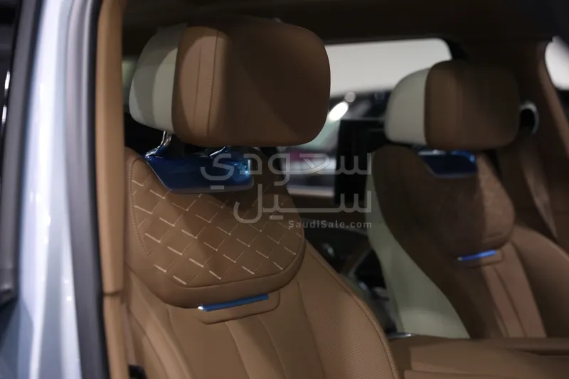 2025 Land Rover Range Rover SV Autobiography