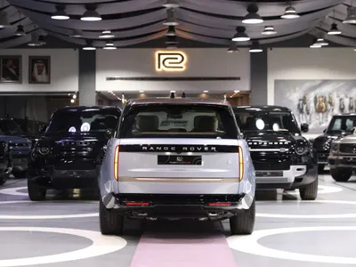 2025 Land Rover Range Rover SV Autobiography