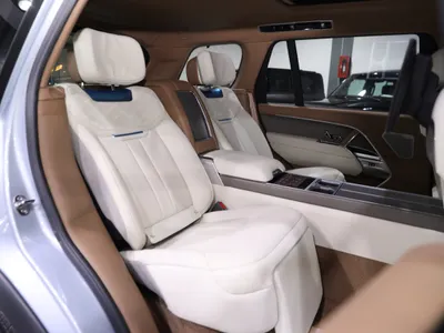 2025 Land Rover Range Rover SV Autobiography