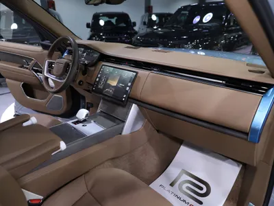2025 Land Rover Range Rover SV Autobiography