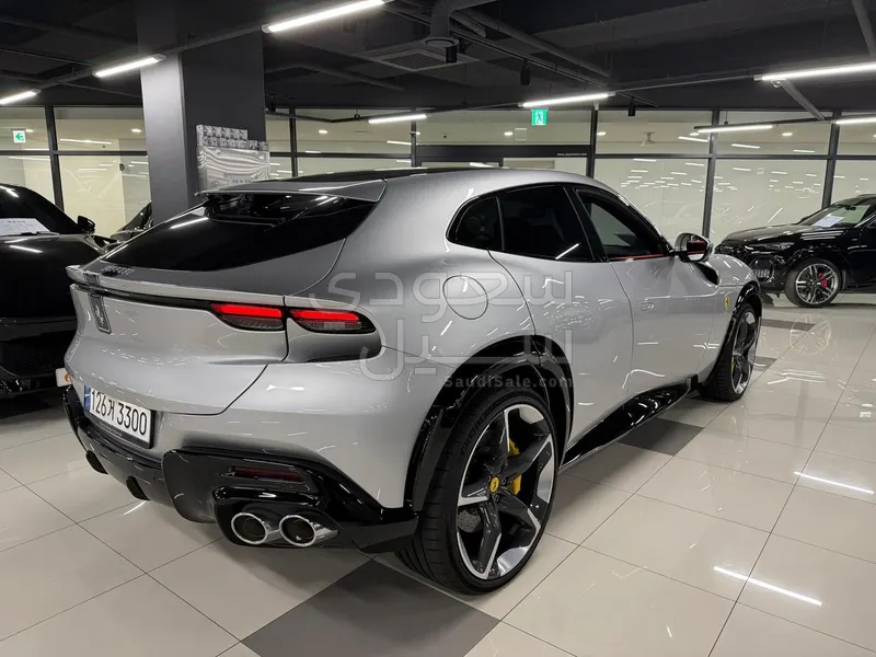 2025 فيراري بوروسانجوي