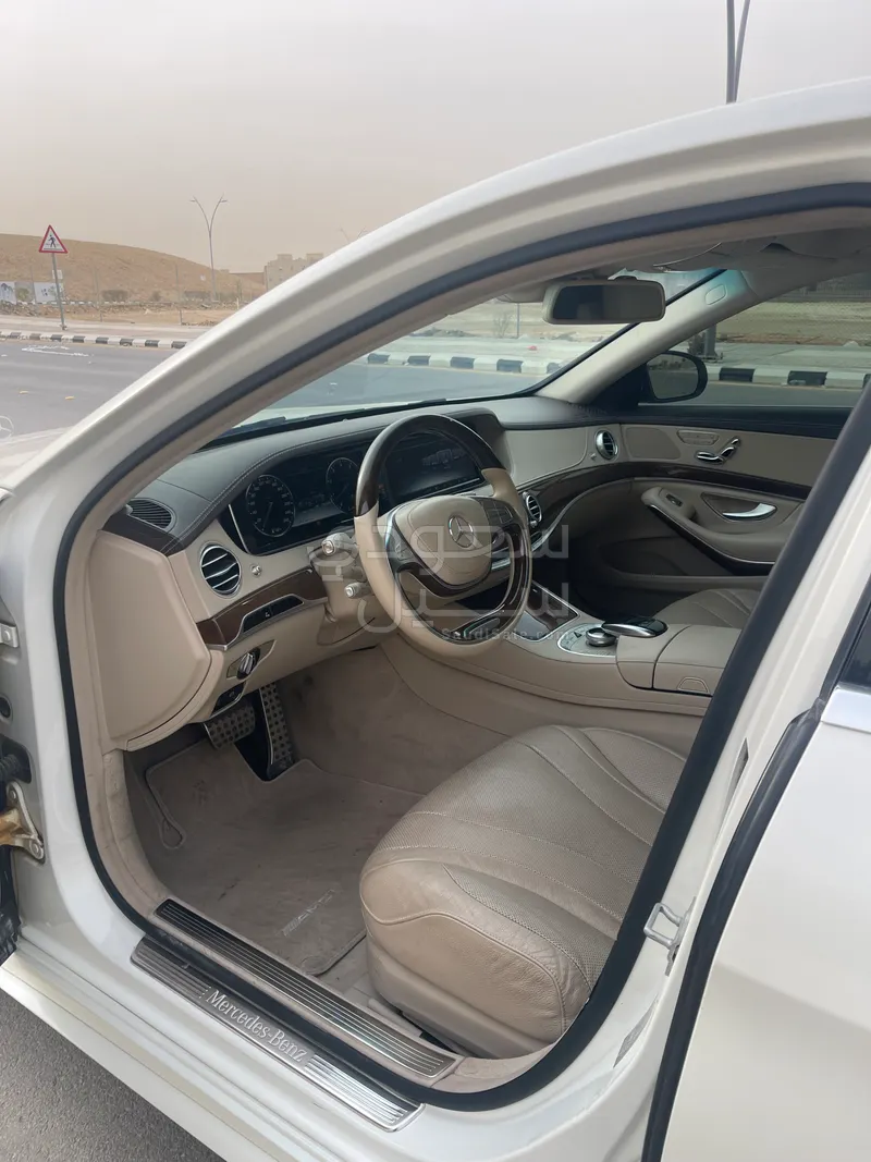 2015 مرسيدس - بنز إس 400