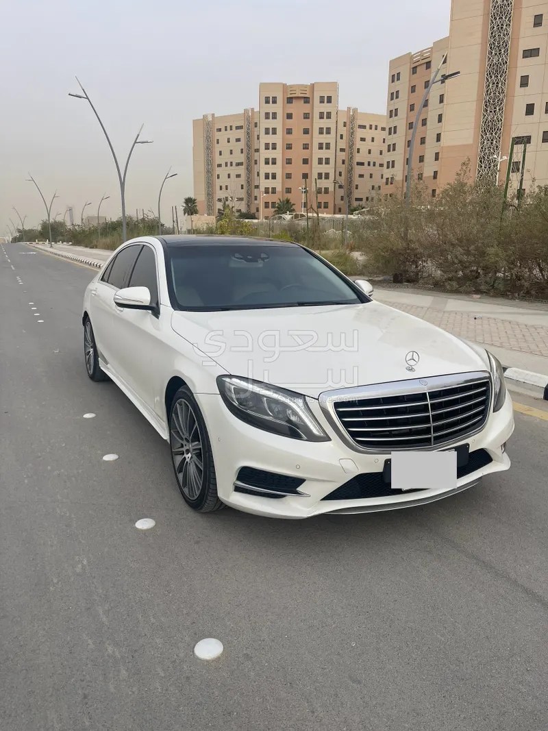 2015 مرسيدس - بنز إس 400